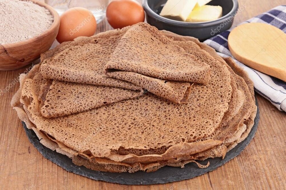 depositphotos_34164903-stock-photo-buckwheat-crepe-with-ingredient.jpg
