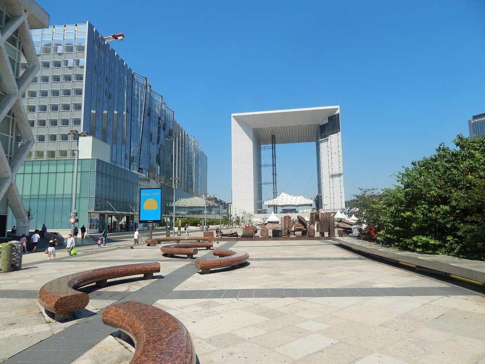 Дефанс( арка).jpg