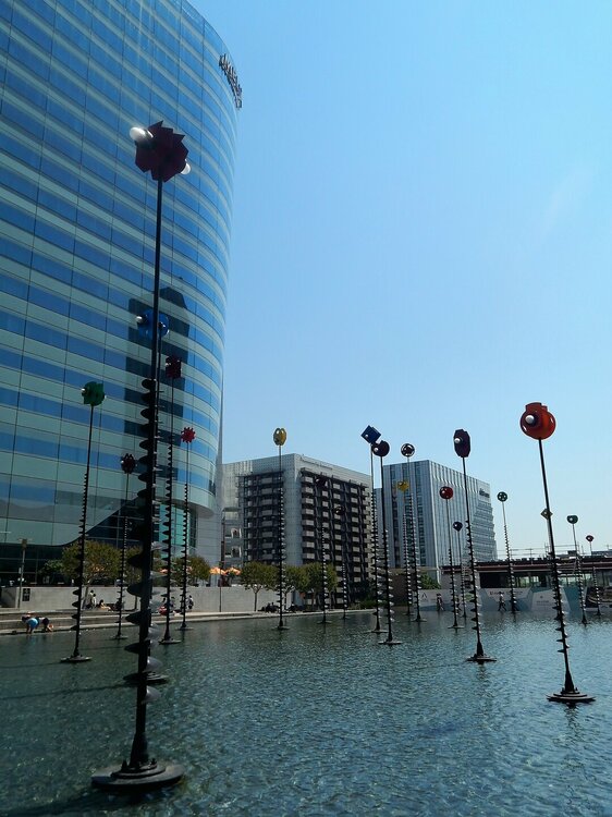 Дефасн( фонтан1).jpg