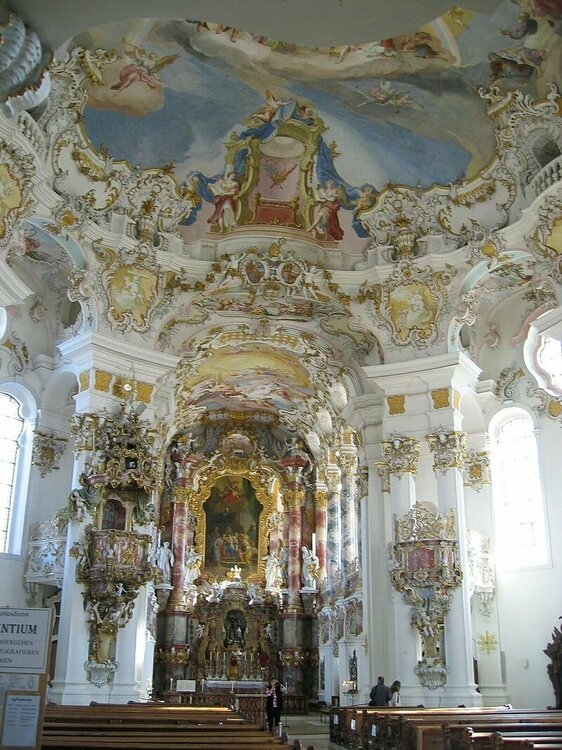 800px-Wies_altar.jpg