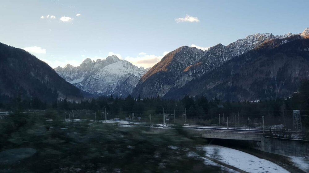 WhatsApp Image 2019-03-09 at 21.23.23.jpeg