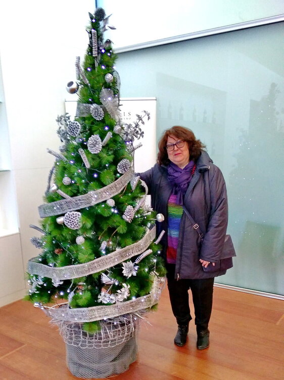 Елочка  на дегустации.jpg