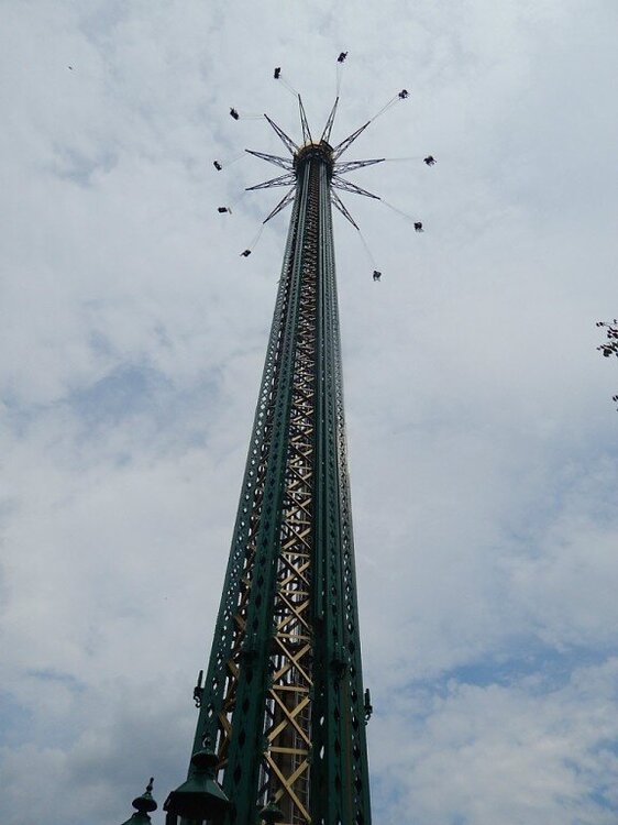 Вена(цепочная карусель).jpg