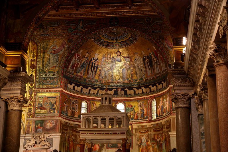 62_Basilica_di_santa_maria_in_trastevere_03[1].jpg