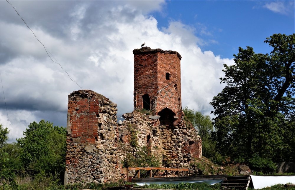 19.05.05_162_Черняховск_Замок Георгенбург.JPG