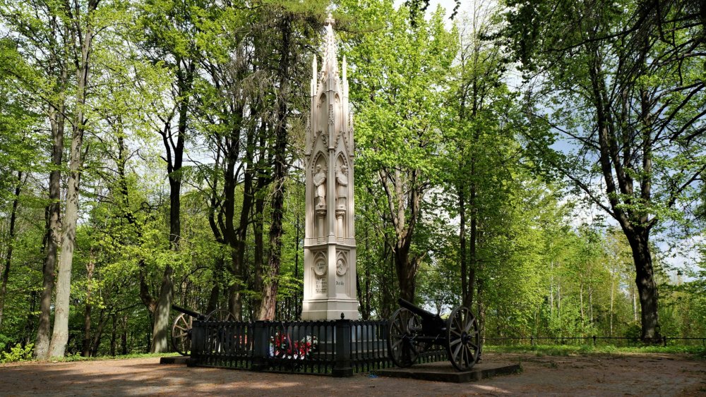 19.05.04_175_Памятник в честь сражения при Прейсиш-Эйлау.JPG