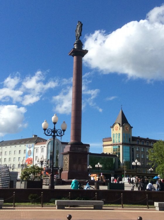 19.05.03_024_Калининград_Пл-дь Победы.JPG