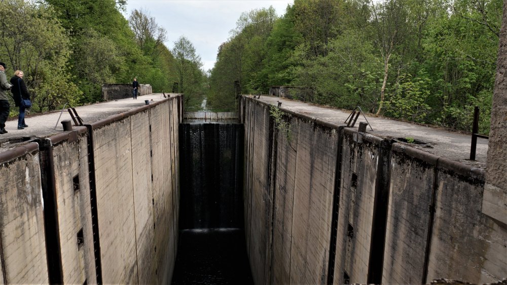 19.05.04_281_ шлюз на Мазурском канале.JPG