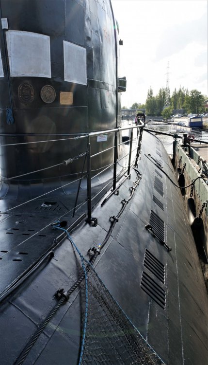 19.05.06_167_Калининград_Музей мирового океана.JPG