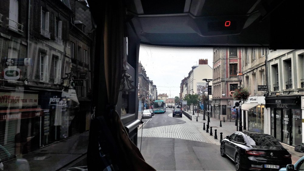 Онфлёр( дорога).jpg