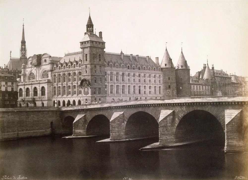 1854. Дворец Правосудия и Мост Меня.jpg