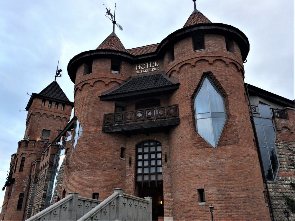 19.05.02_179_Калининград_Замк-пивоварня Нессельбек.JPG