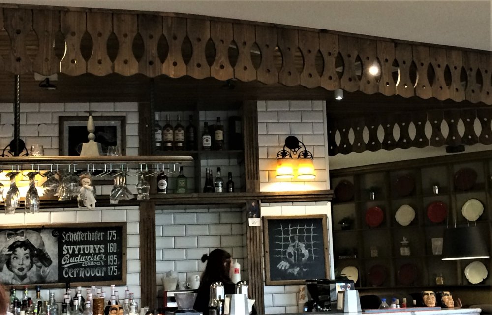 19.05.02_69_Калининград_кафе Villa Ченто.JPG