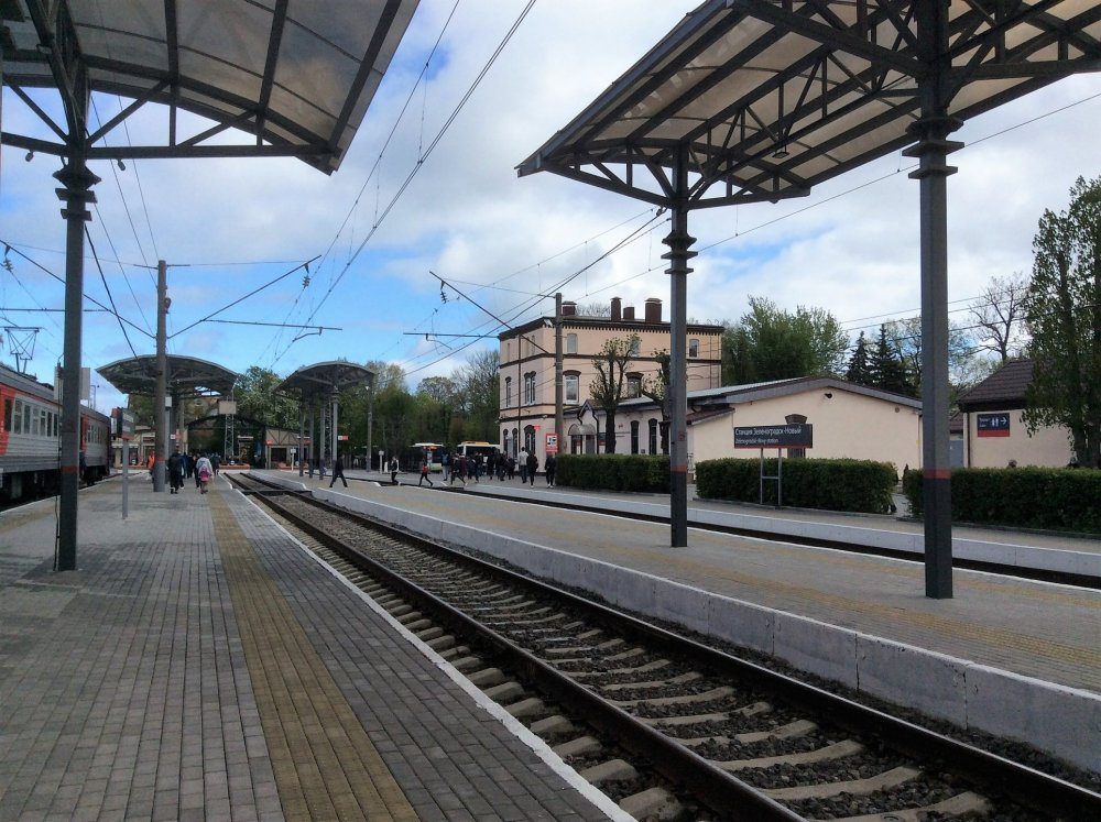 19.05.03_001_Зеленоградск_ЖД вокзал.JPG