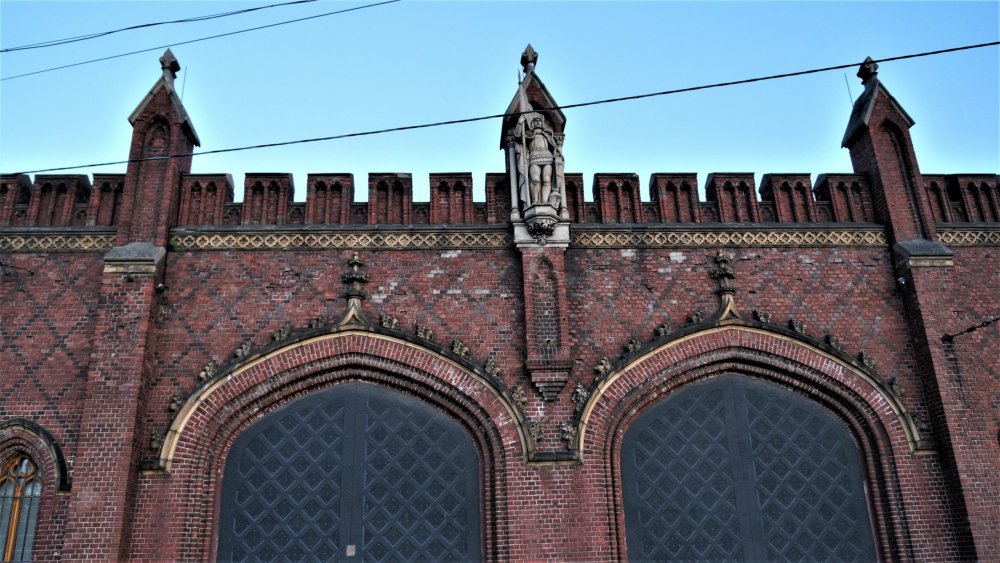 19.05.05_355_Калининград_Фридландские ворота.JPG