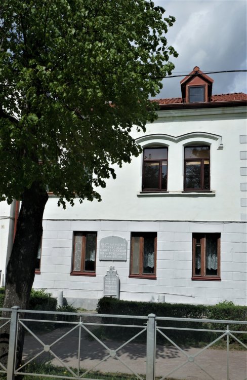 19.05.04_188_Правдинск_Братская могила русских воинов 1807 года.JPG