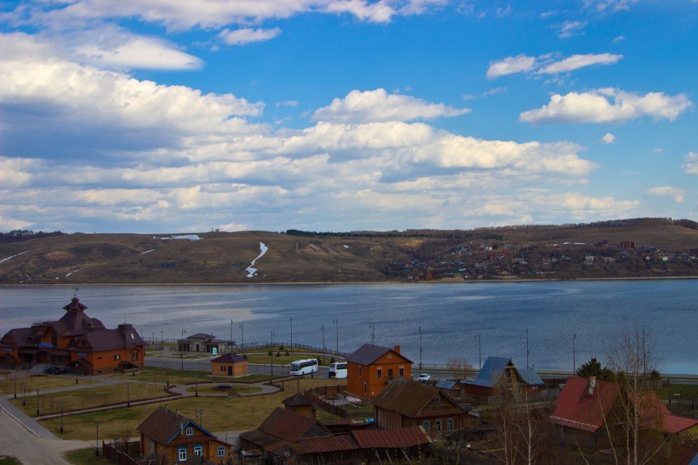 IMG_6322 Вид на Свиягу.jpg