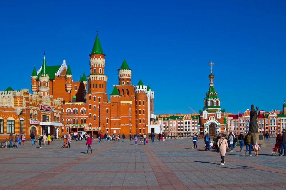 IMG_6730-1 Йошкар-Ола Патриаршая площадь.jpg