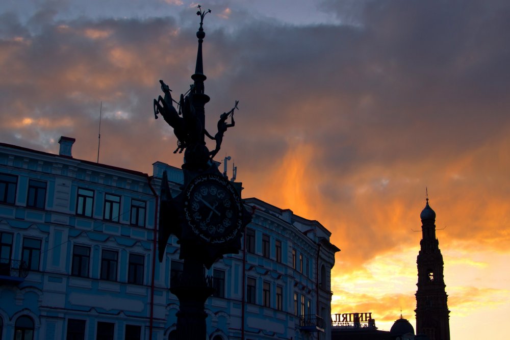 IMG_6575 Казань Часы и закат.jpg