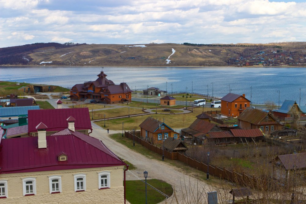 IMG_6321 Вид на Свиягу.jpg