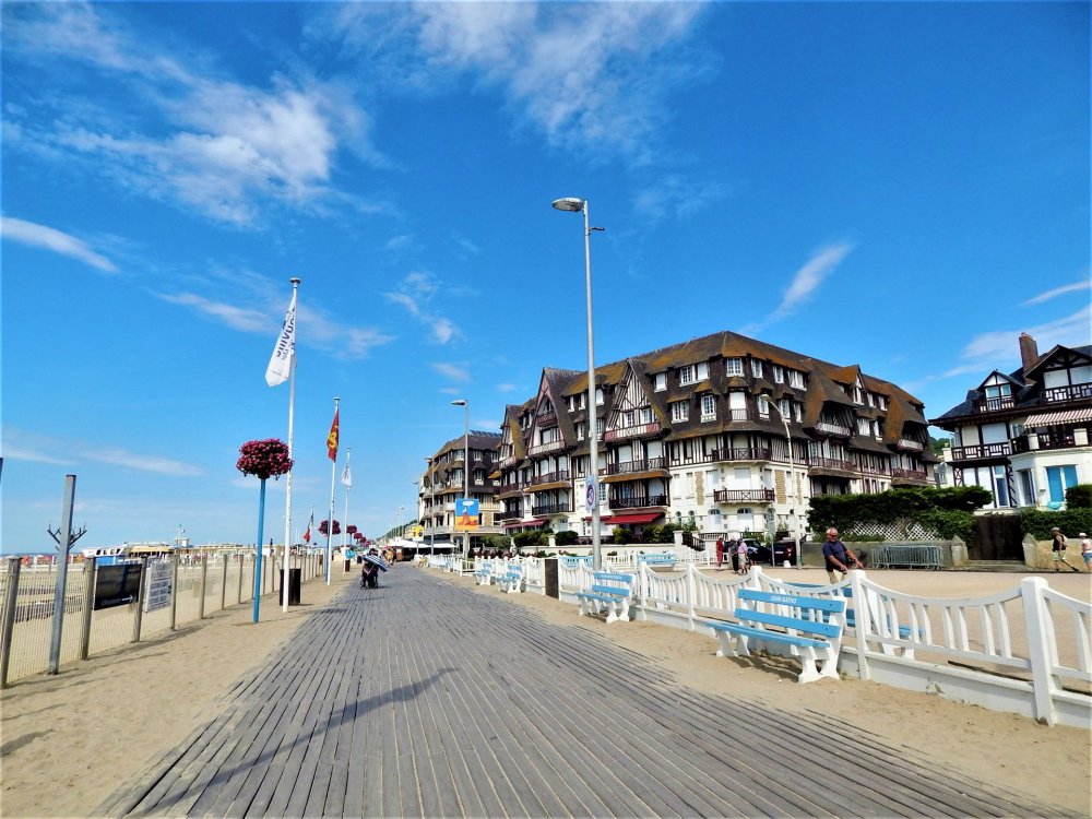 Трувиль( променанд).jpg