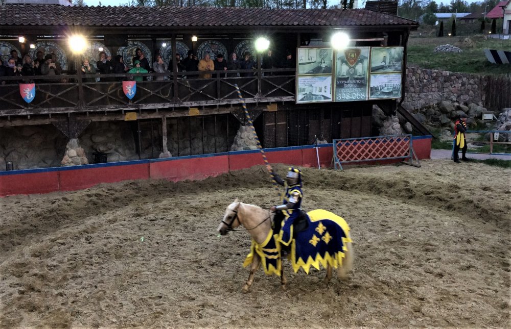 19.05.02_230_Калининград_Замк-пивоварня Нессельбек.JPG