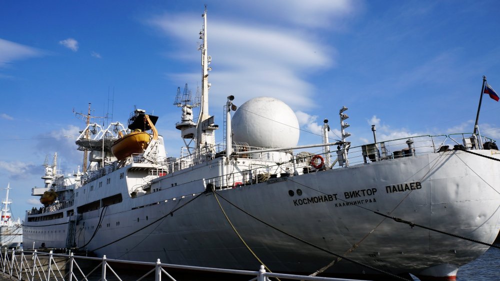 19.05.06_162_Калининград_Музей мирового океана.JPG