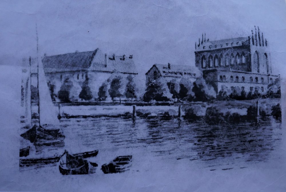 19.05.05_038_Гвардейск_Замок Тапиау.JPG