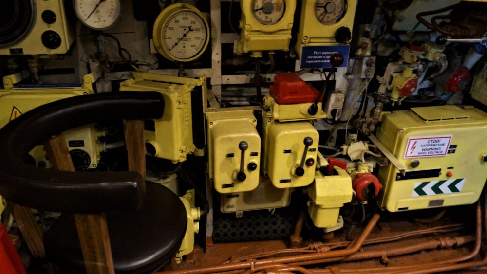 19.05.06_192_Калининград_Музей мирового океана.JPG