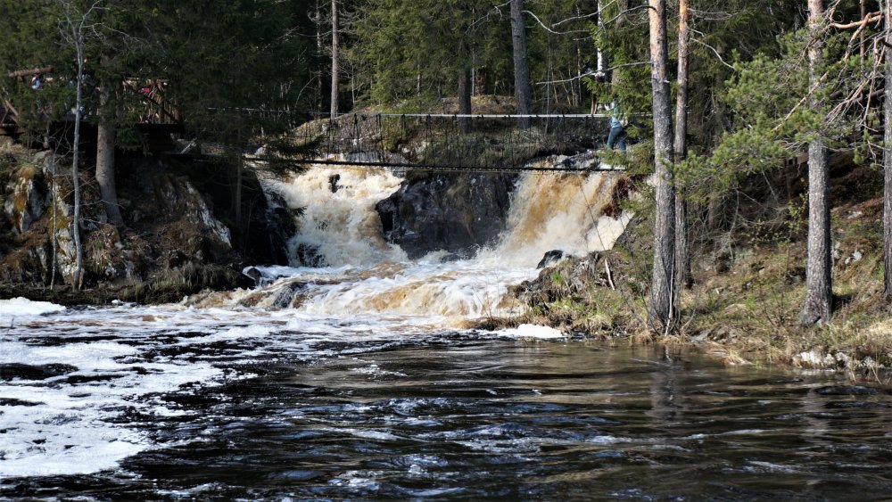 19.05.12_215_Карелия_водопады Ахинконки.JPG