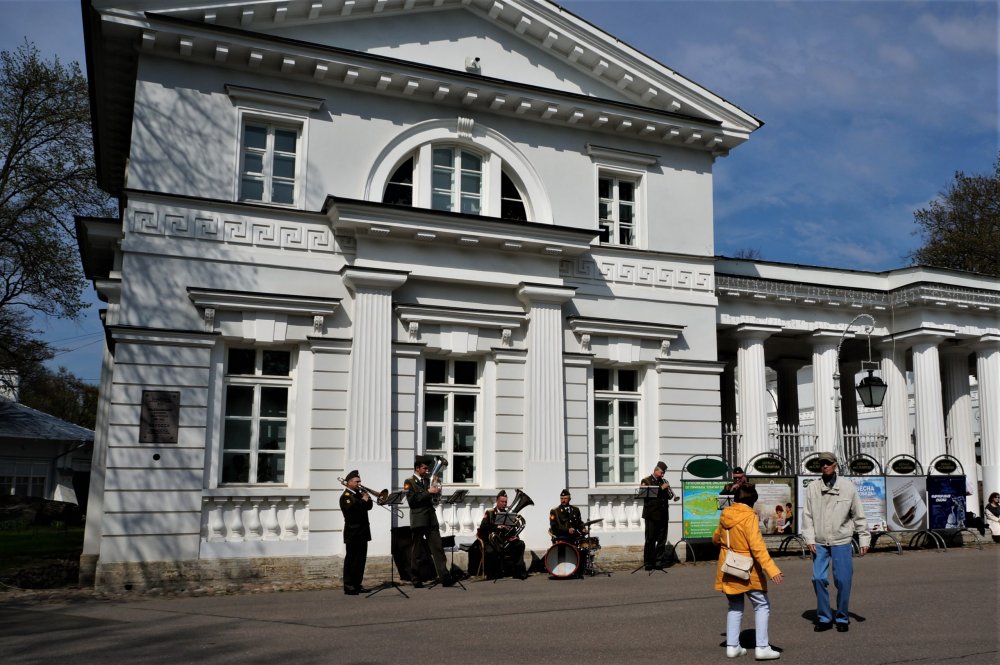 19.05.10_187_СПб_Елагин остров.JPG