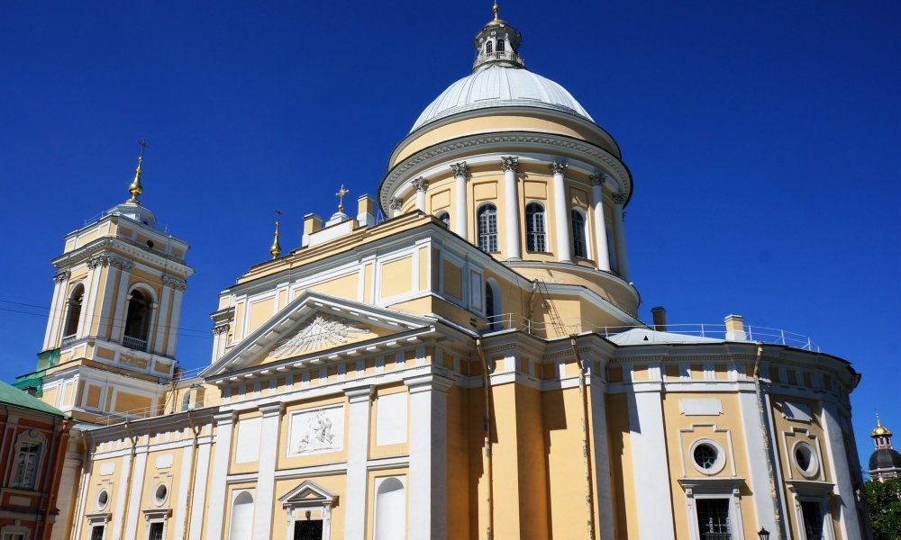 19.05.17_29_СПб_ Невская лавра.JPG