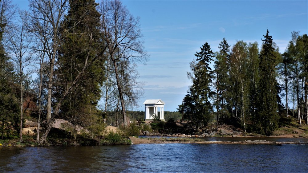 19.05.14_347_Выборг_парк Монрепо.JPG