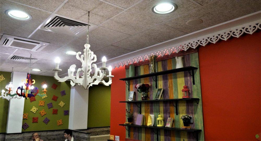 19.05.13_313_СПб_ кафе Теремок.JPG