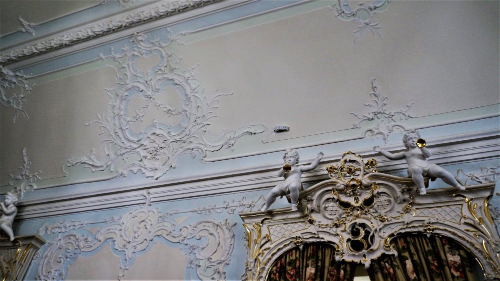 19.05.15_133_ Ораниенбаум_ Дворец.JPG