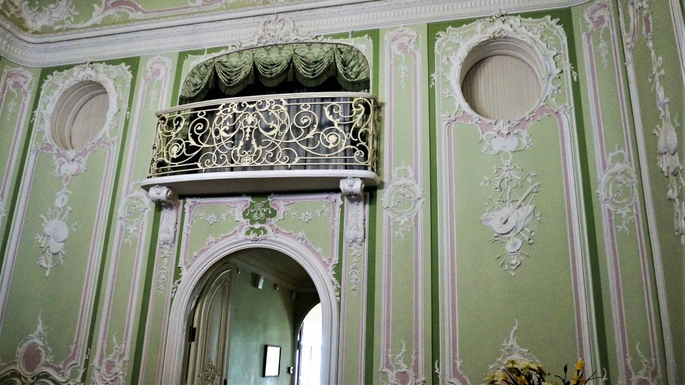 19.05.15_160_ Ораниенбаум_ Дворец.JPG