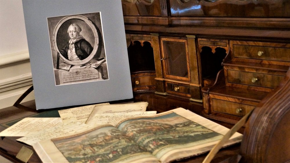 19.05.15_039_ Ораниенбаум_ Картинный дом.JPG