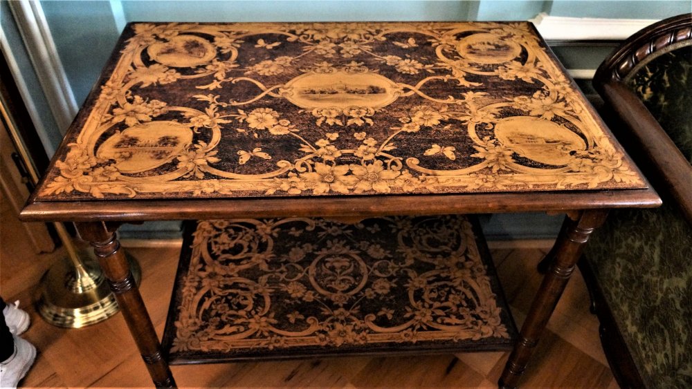 19.05.15_228_ Ораниенбаум_ Дворец.JPG