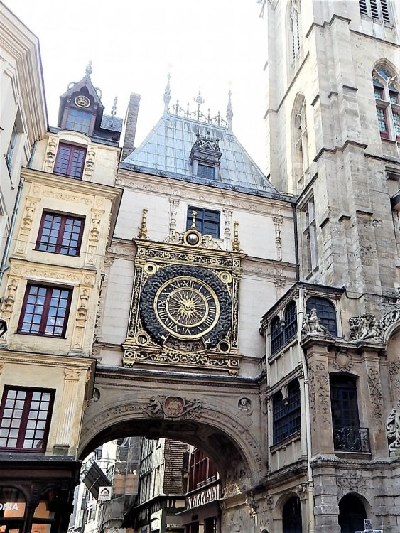 Руан( ЧАСЫ).jpg