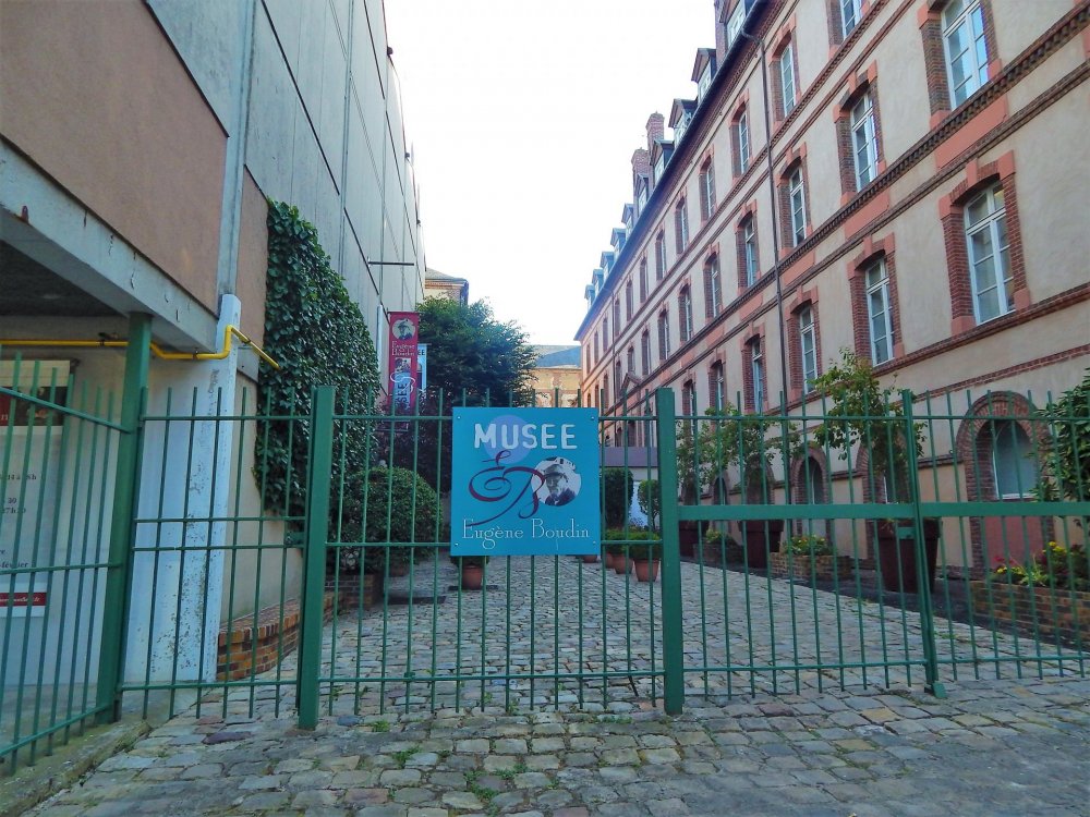 Онфлёр( музей).jpg