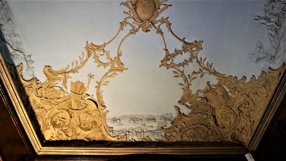 19.05.15_382_ Ораниенбаум_ Дворец Петра III.JPG