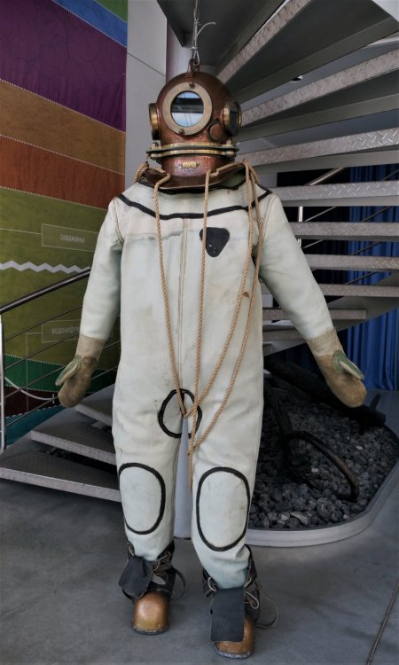 19.05.08_151_ Калининград_ Глубина_музей Мирового океана.JPG