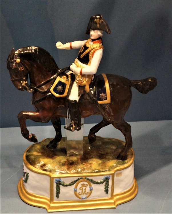 19.05.10_331_СПб_Музей ИФЗ.JPG