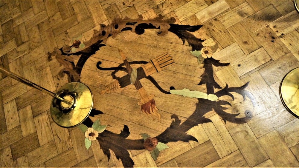 19.05.15_371_ Ораниенбаум_ Дворец Петра III.JPG