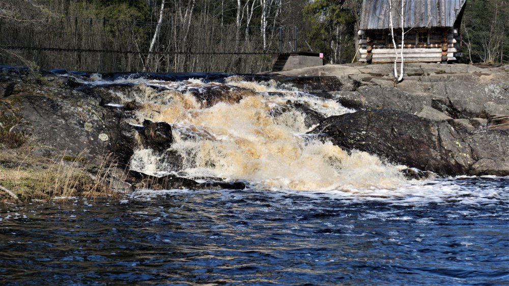 19.05.12_218_Карелия_водопады Ахинконки.JPG