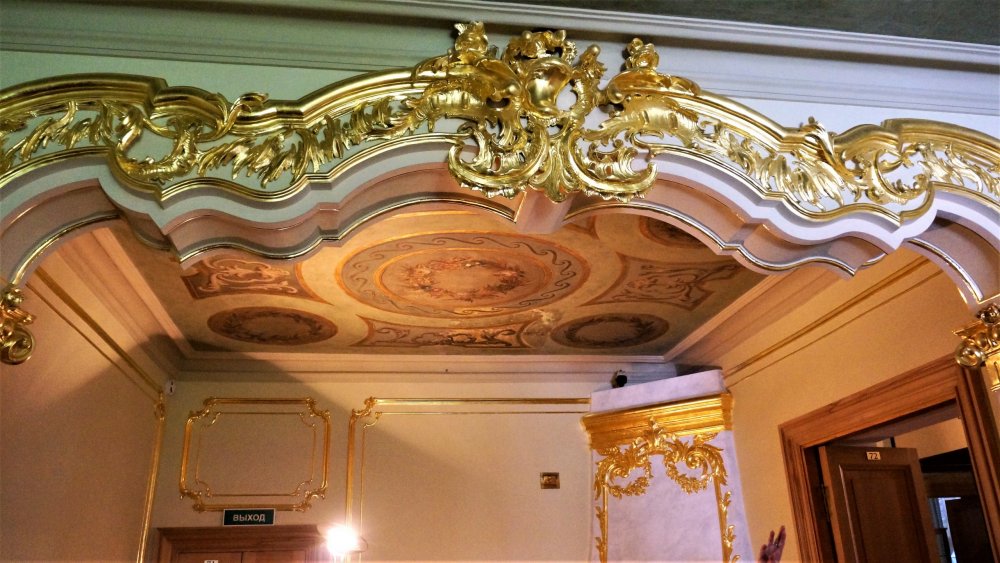 19.05.15_212_ Ораниенбаум_ Дворец.JPG