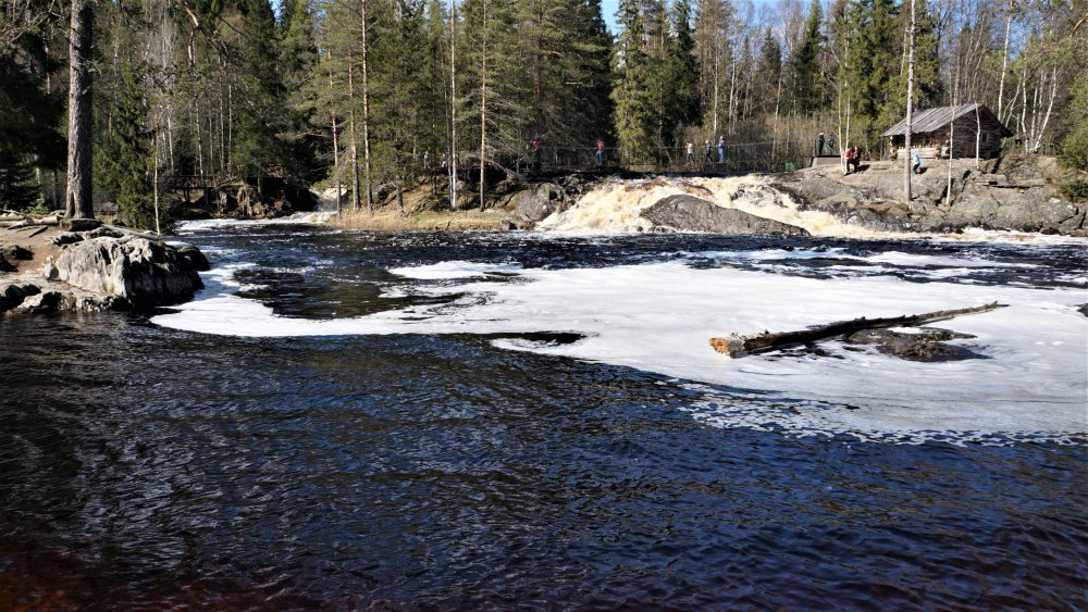 19.05.12_210_Карелия_водопады Ахинконки.JPG