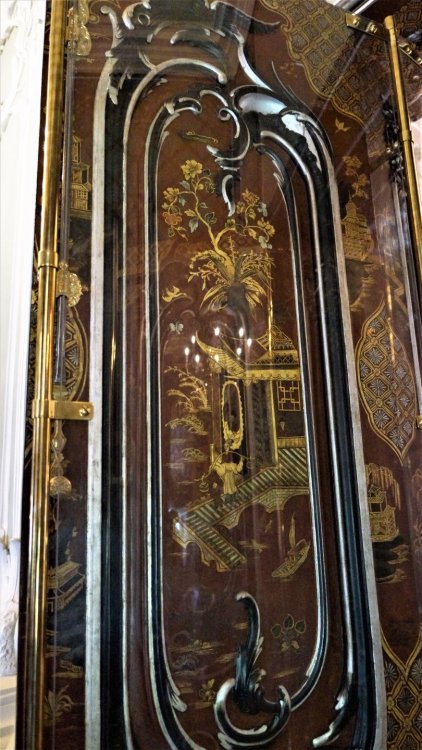 19.05.15_353_ Ораниенбаум_ Дворец Петра III.JPG