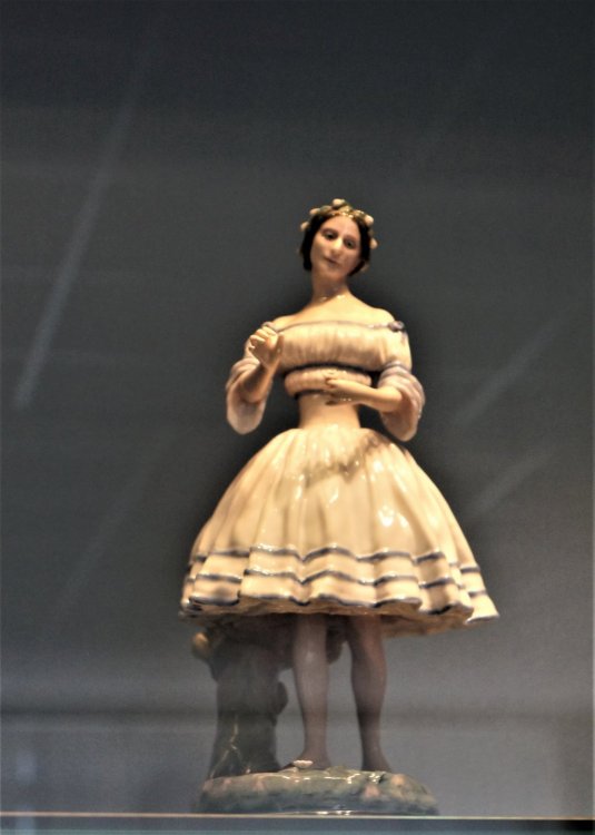 19.05.10_338_СПб_Музей ИФЗ.JPG