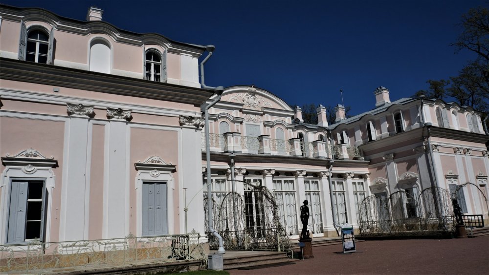 19.05.15_265_ Ораниенбаум_ Китайский дворец.JPG